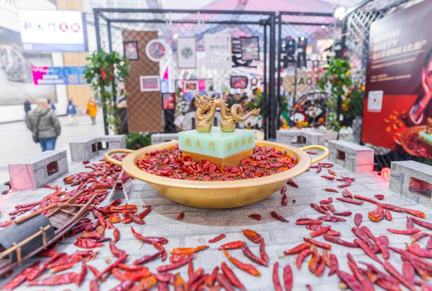 廣安開(kāi)火鍋加盟店，如何打造門店特色？