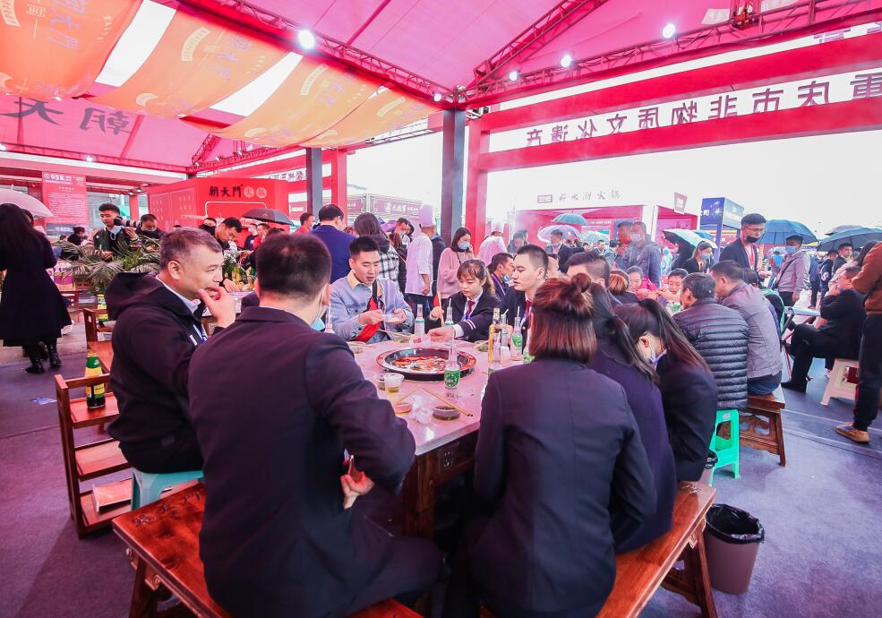 鳳城開火鍋加盟店，如何培養營銷意識？