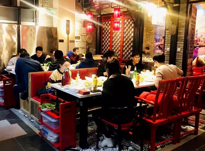加盟朝天門火鍋怎么樣？全能型品牌中心助你引流！