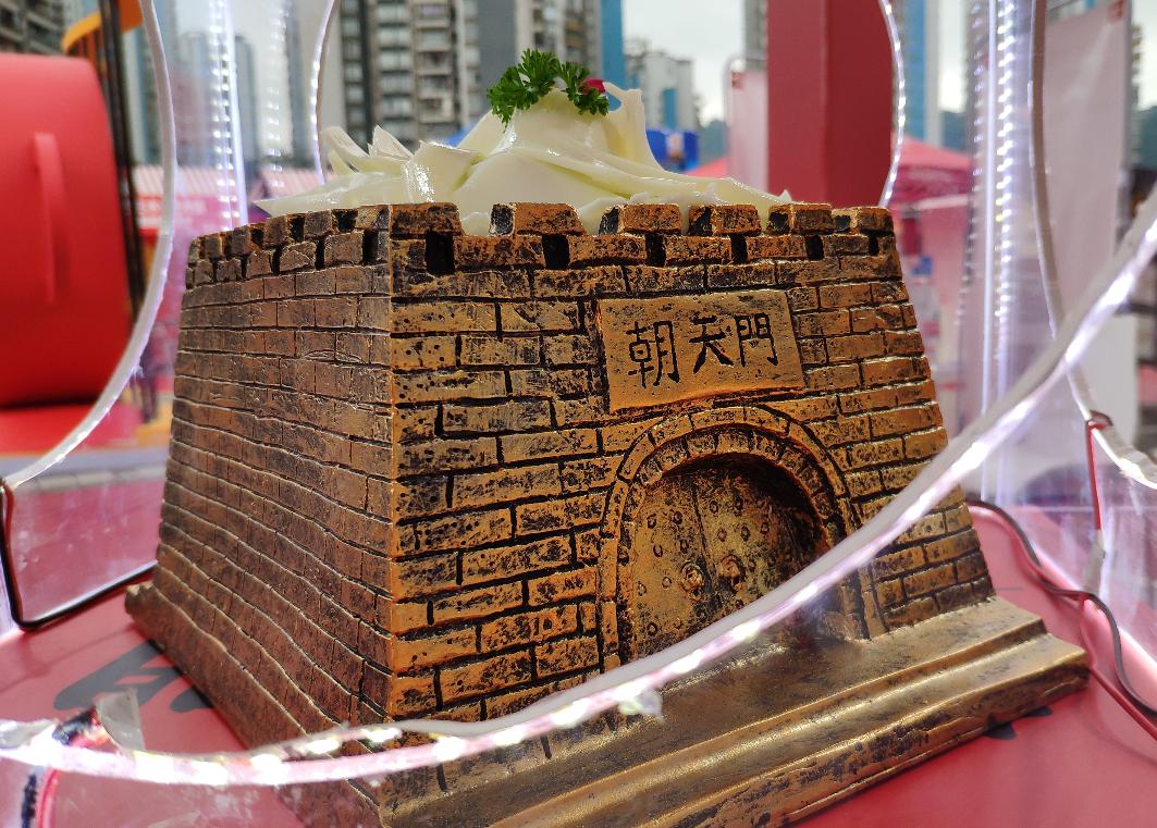 冬季吃什么暖和？鮮香菌湯火鍋?zhàn)萄a(bǔ)身心！