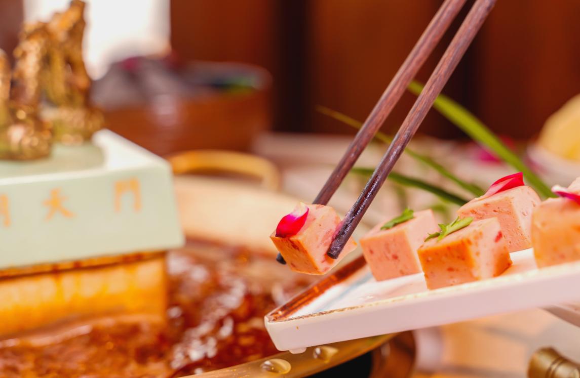 今天才懂！明星熱衷于開火鍋店，竟是因為這？