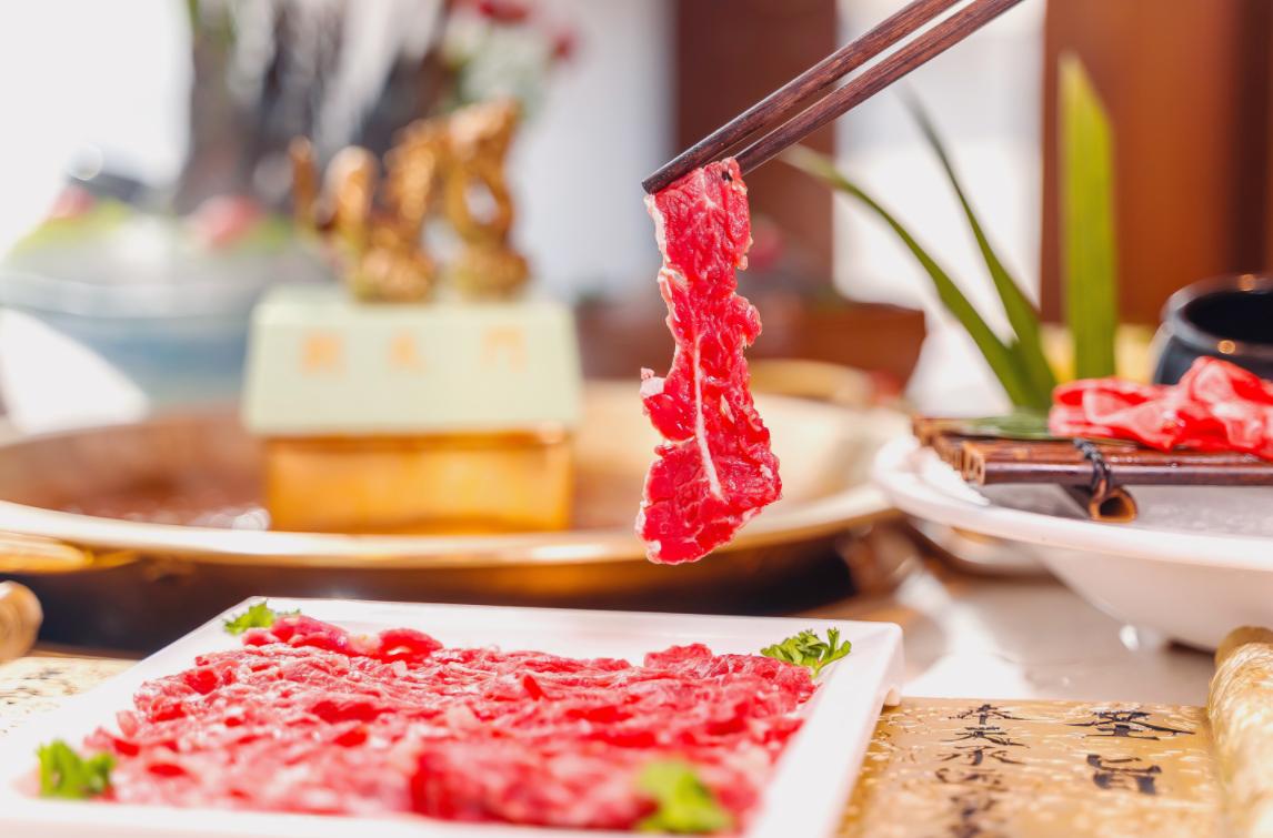 開(kāi)火鍋店，學(xué)會(huì)這2個(gè)創(chuàng)新思路，不愁沒(méi)新客！